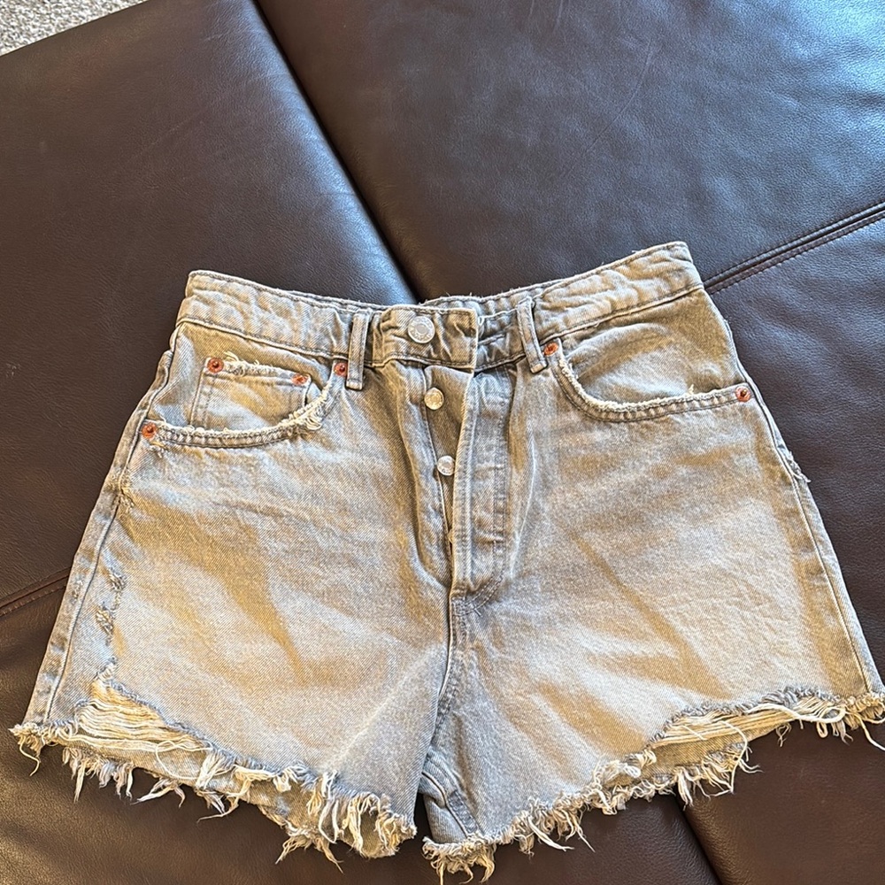 Stylish Gray Denim Women Shorts